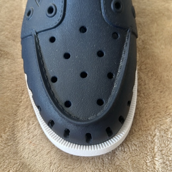 Sperry slip on shoes! New in box! - Picture 4 of 6